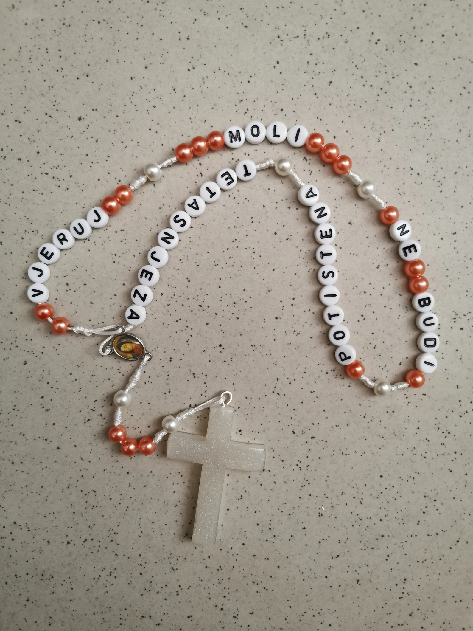 Personalizirane krunice — slika 6
