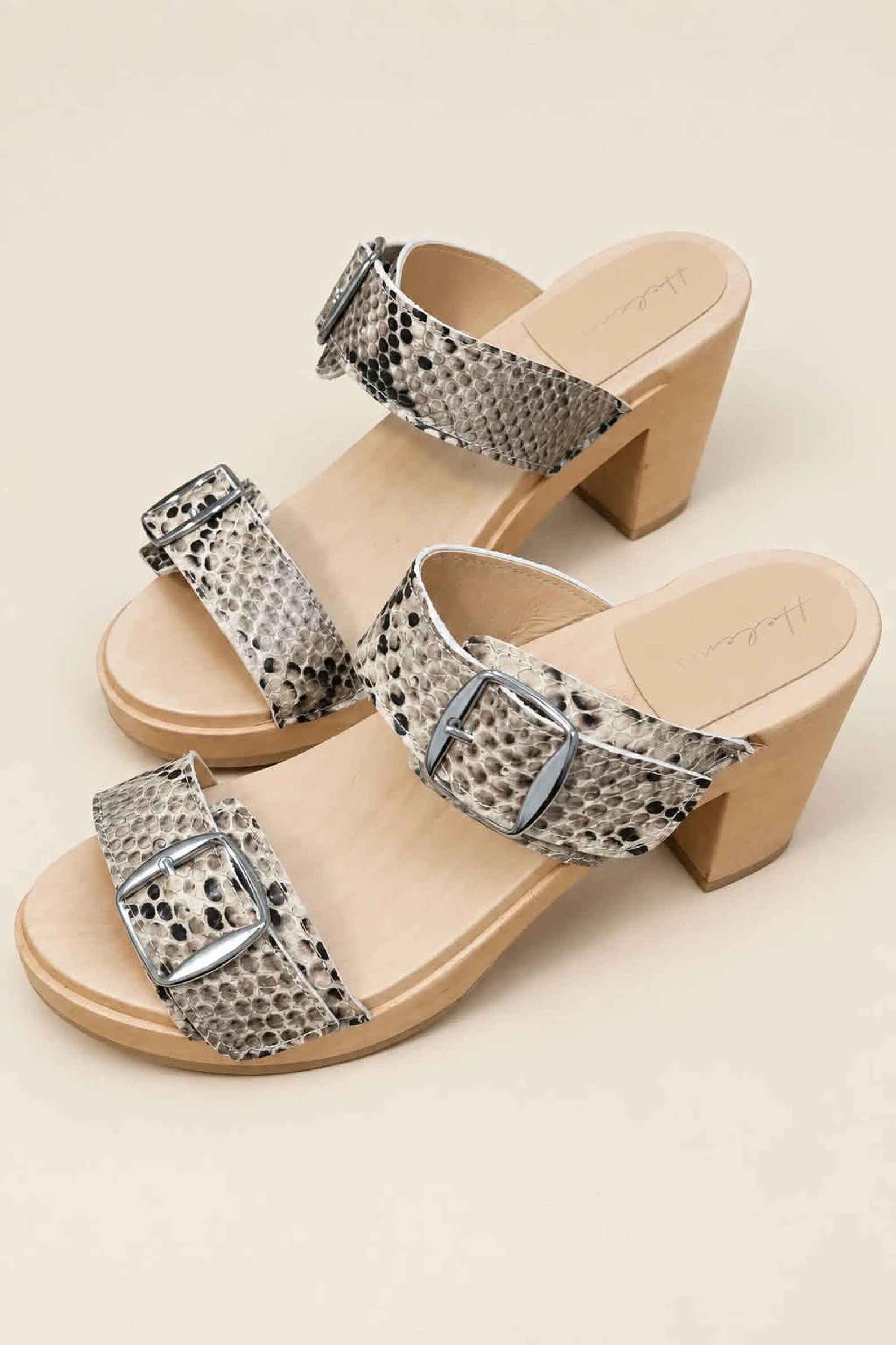 Klompa visoka peta Snake print br 41