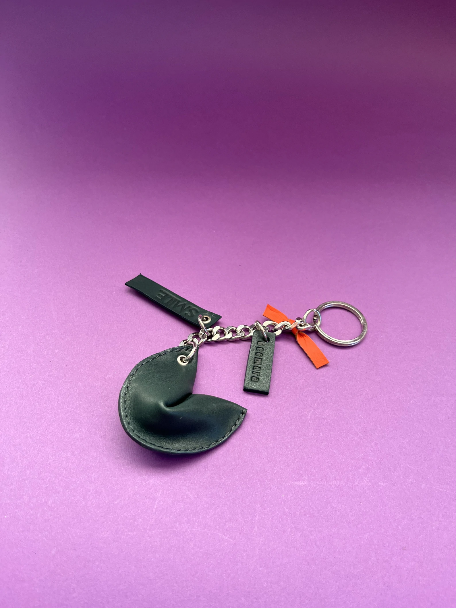 Beemara privjesci / charms — slika 15