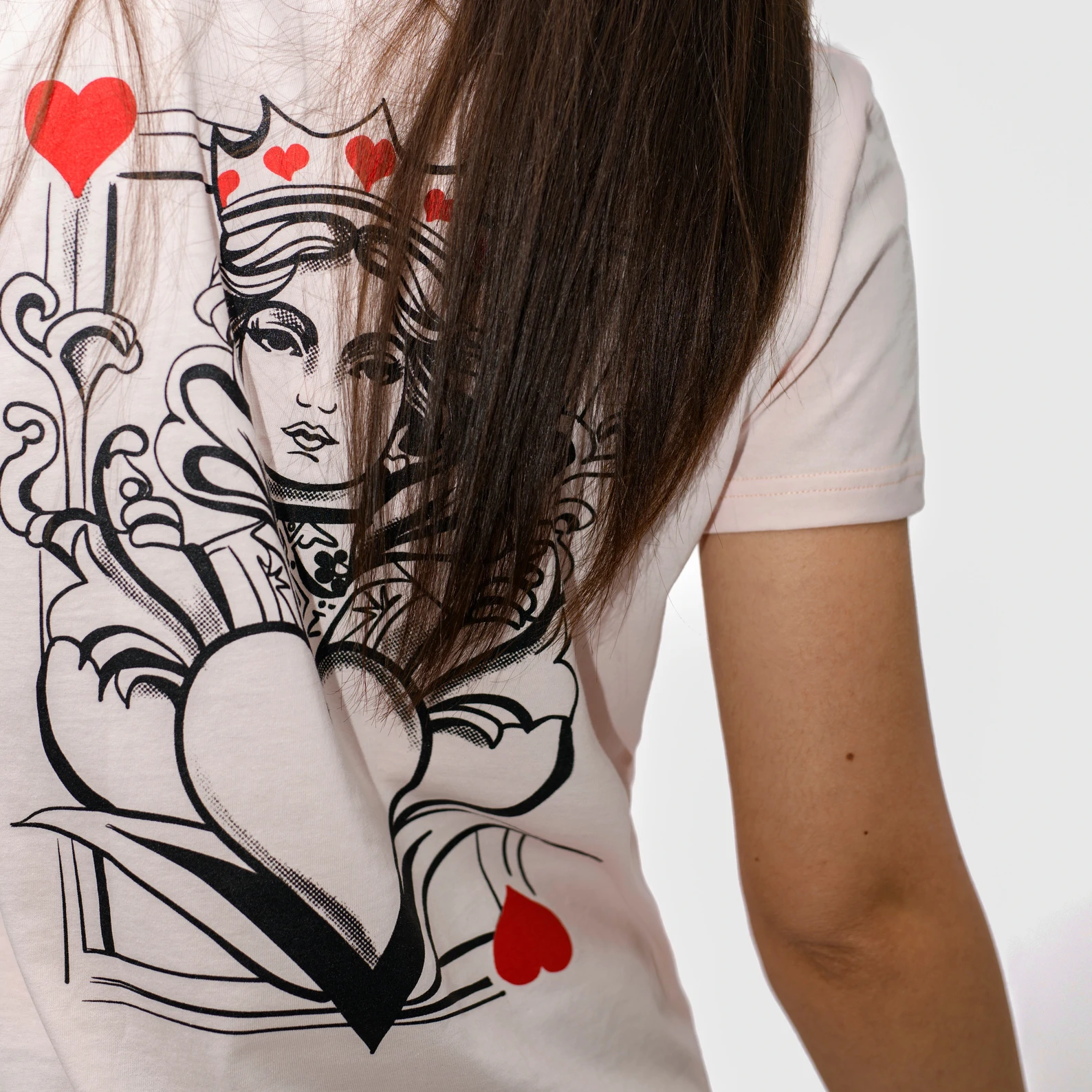 KRALJICA – DESIGN BY VANJA LAZIĆ