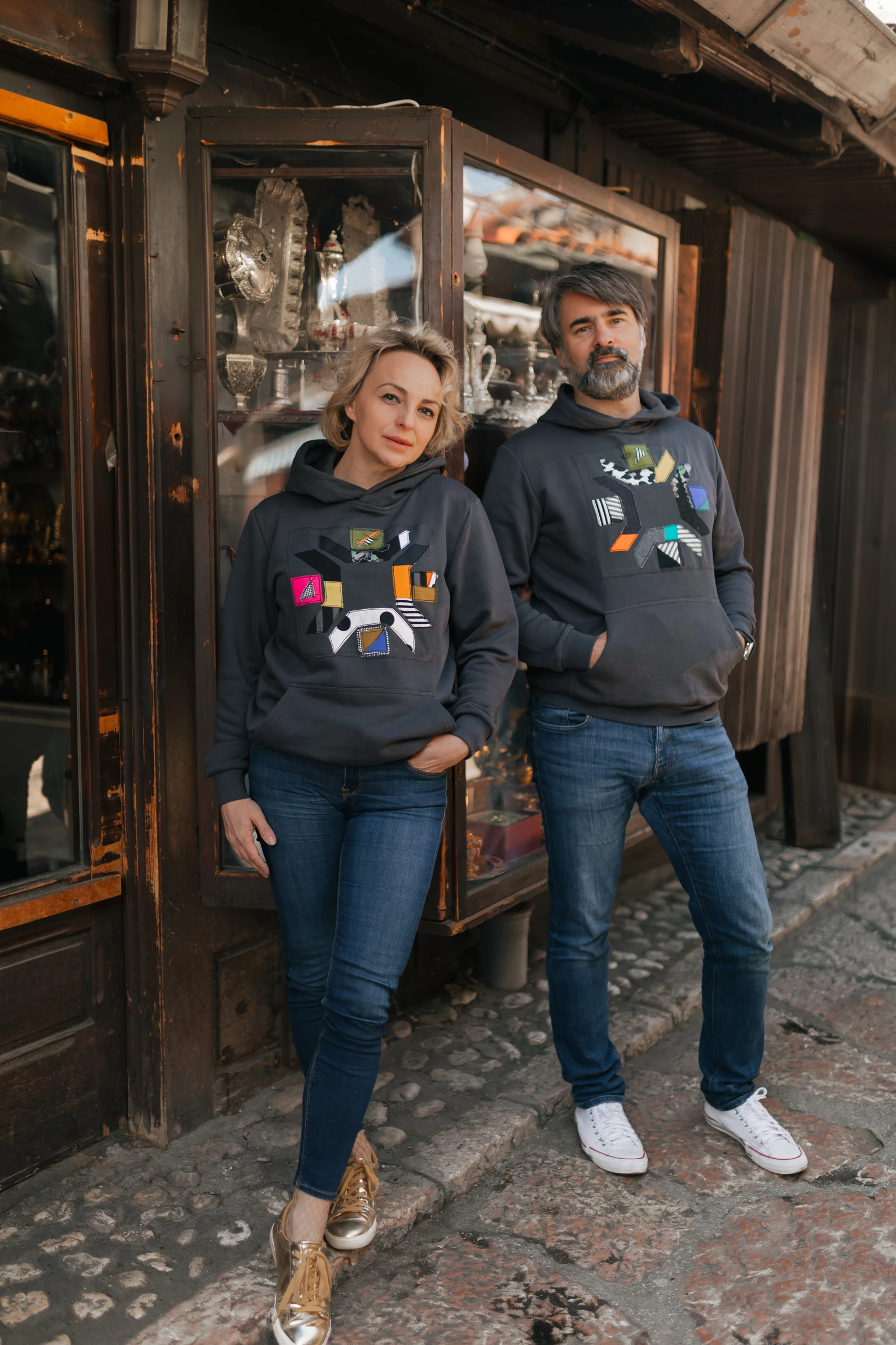 Muška i Ženska Dukserica Sarajevska Pahuljica — slika 5