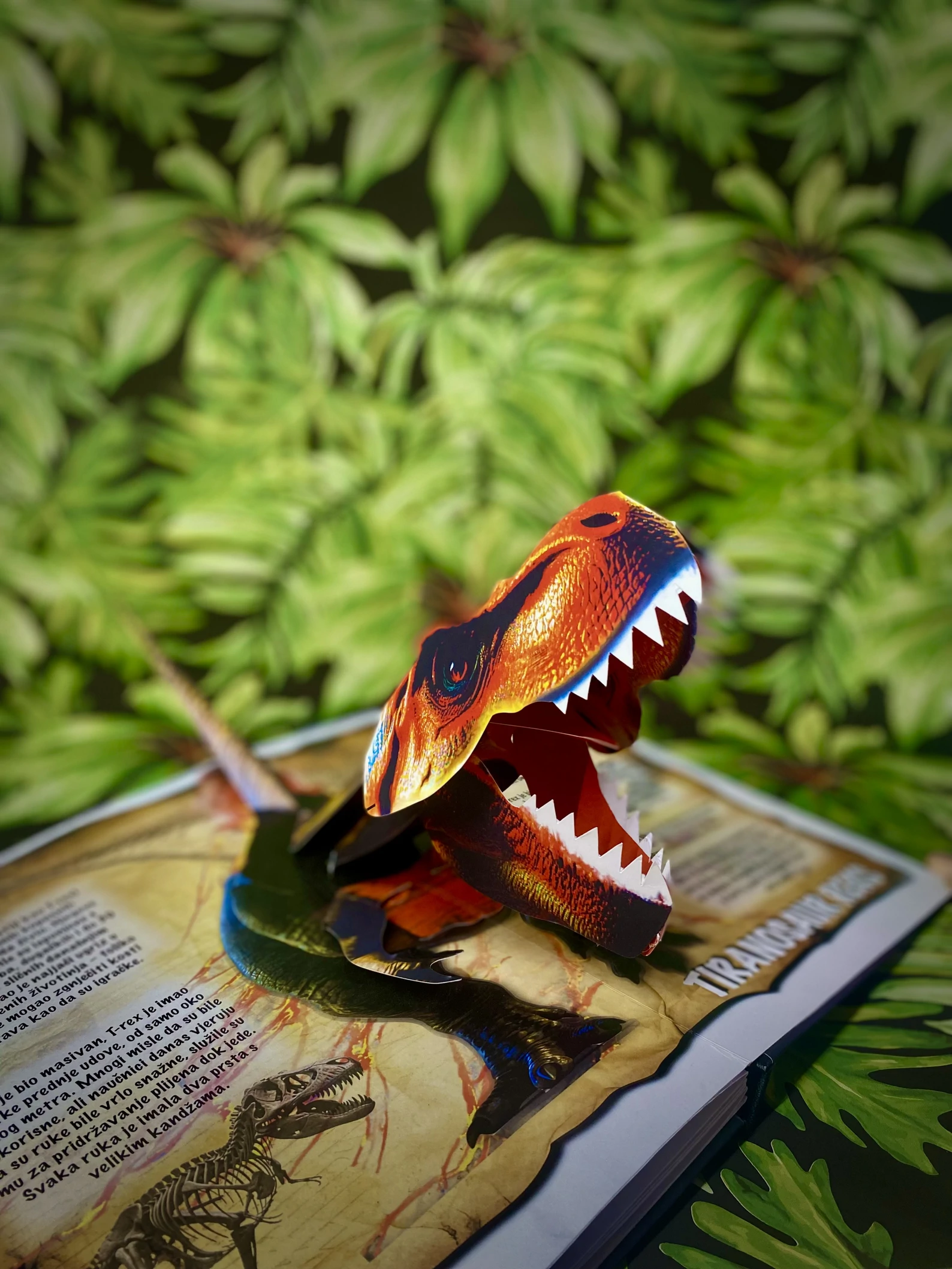  Knjiga DINOSAUR pop-up vodič kroz mezozoik — slika 5