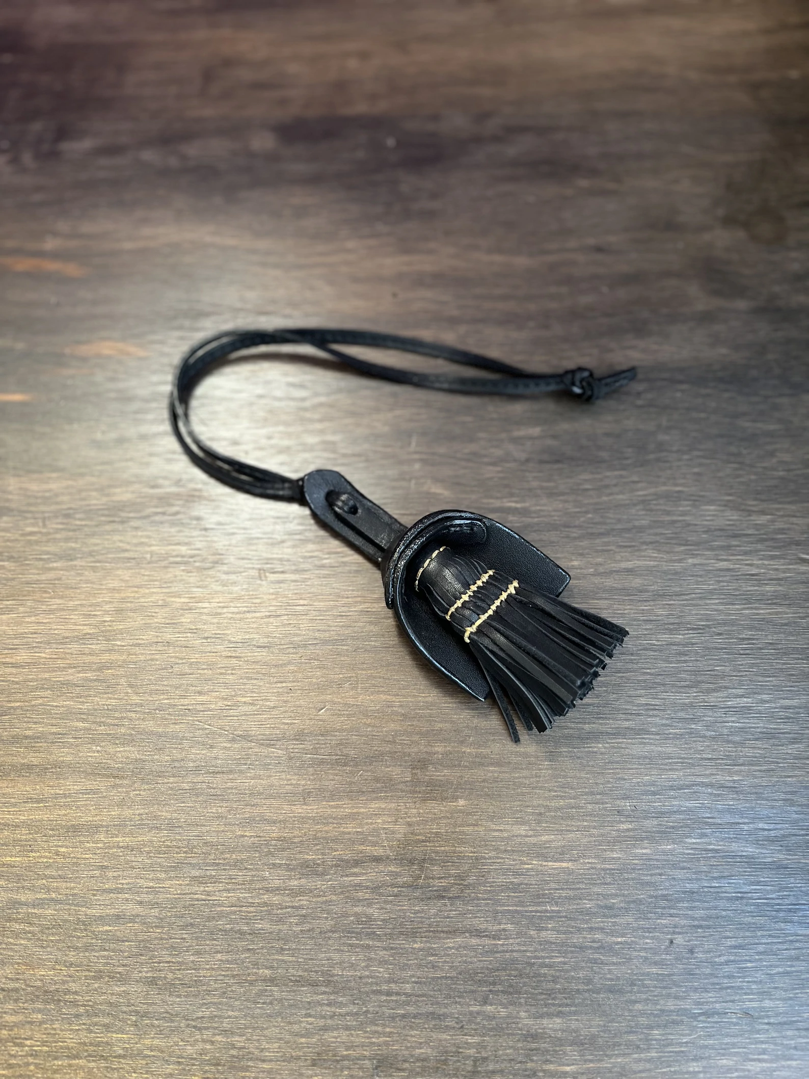 Beemara privjesci / charms — slika 20