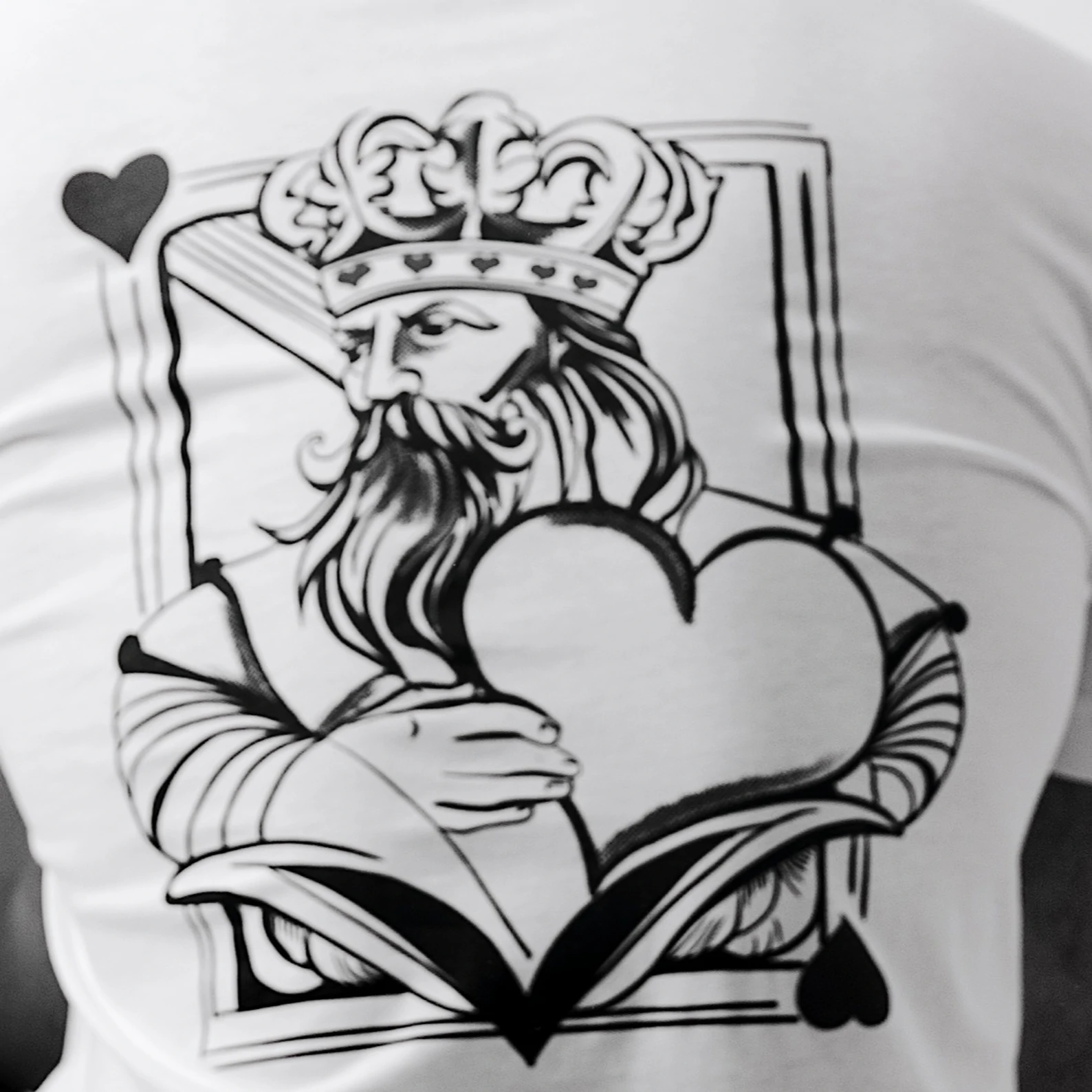 KRALJ – DESIGN BY VANJA LAZIĆ