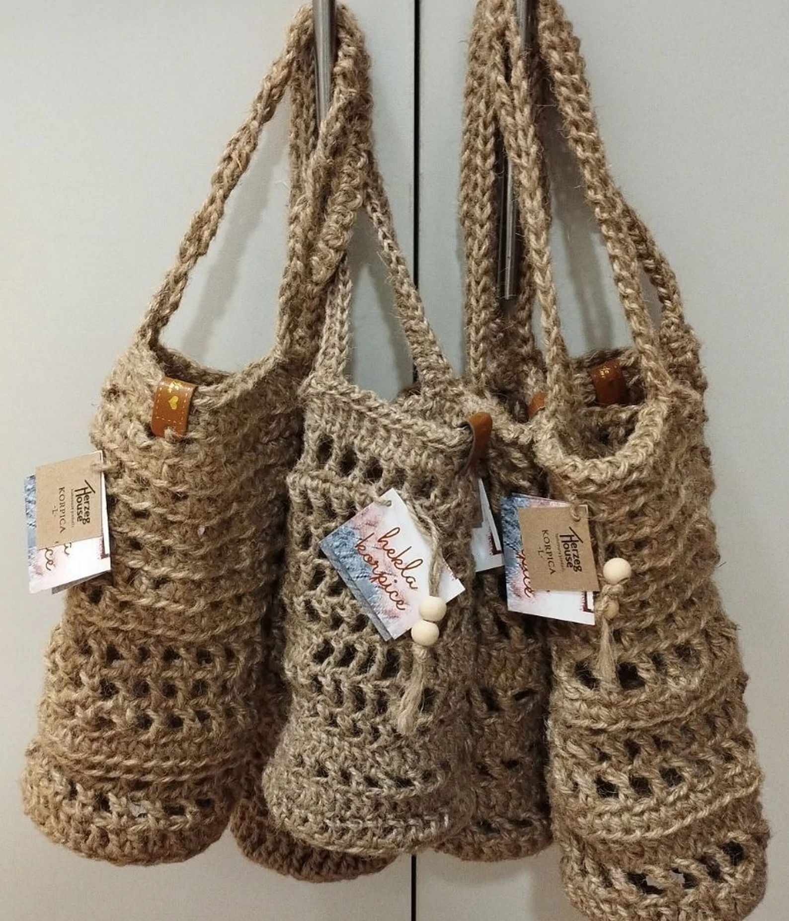 Obuci bocu Crochet Bottle Holder — slika 4