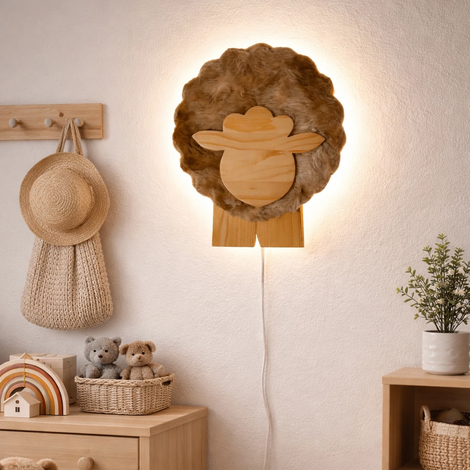 Zidna lampa Šušu_ovčica 2