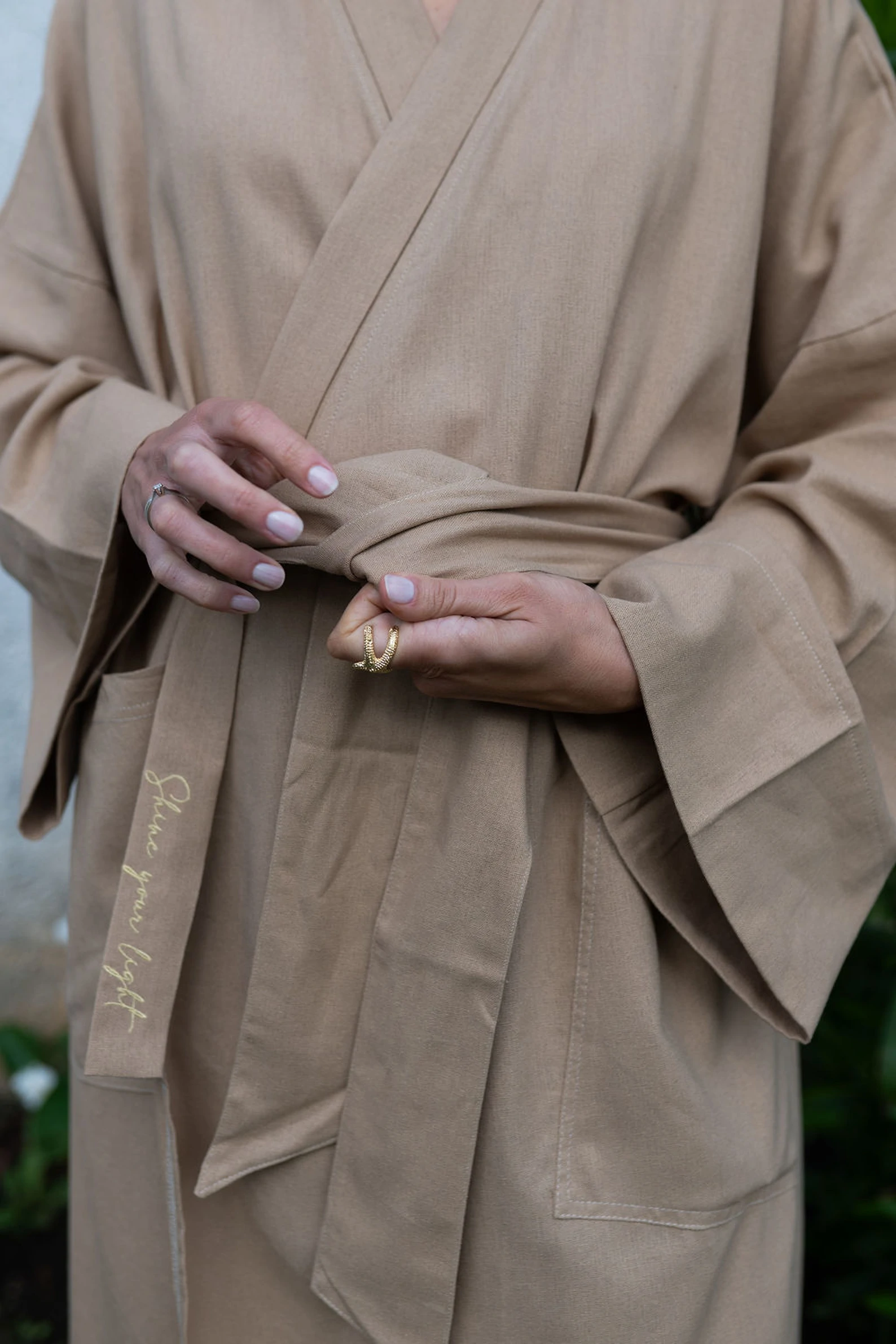KAUR Nude Linen Kimono — slika 5