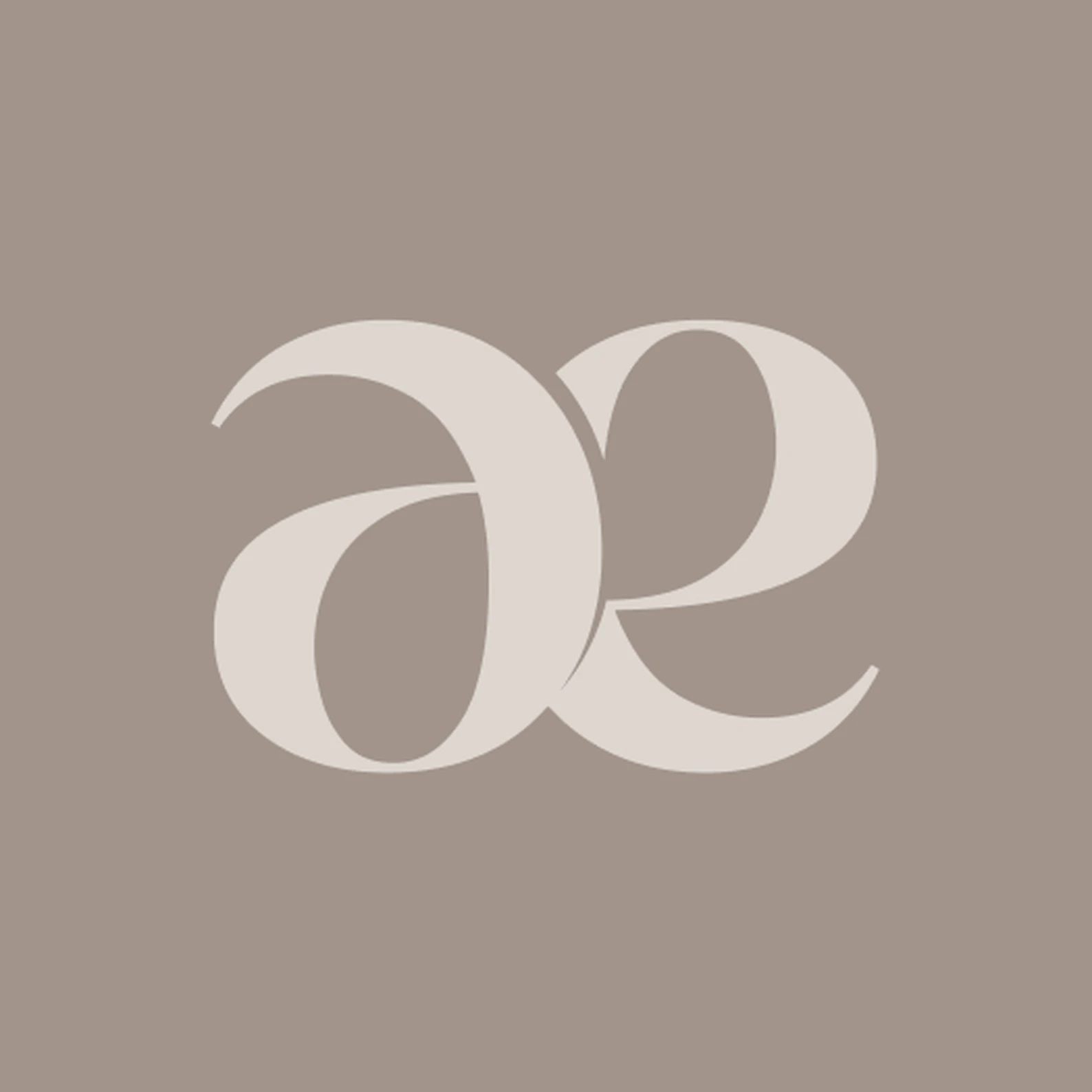 minae. — logo