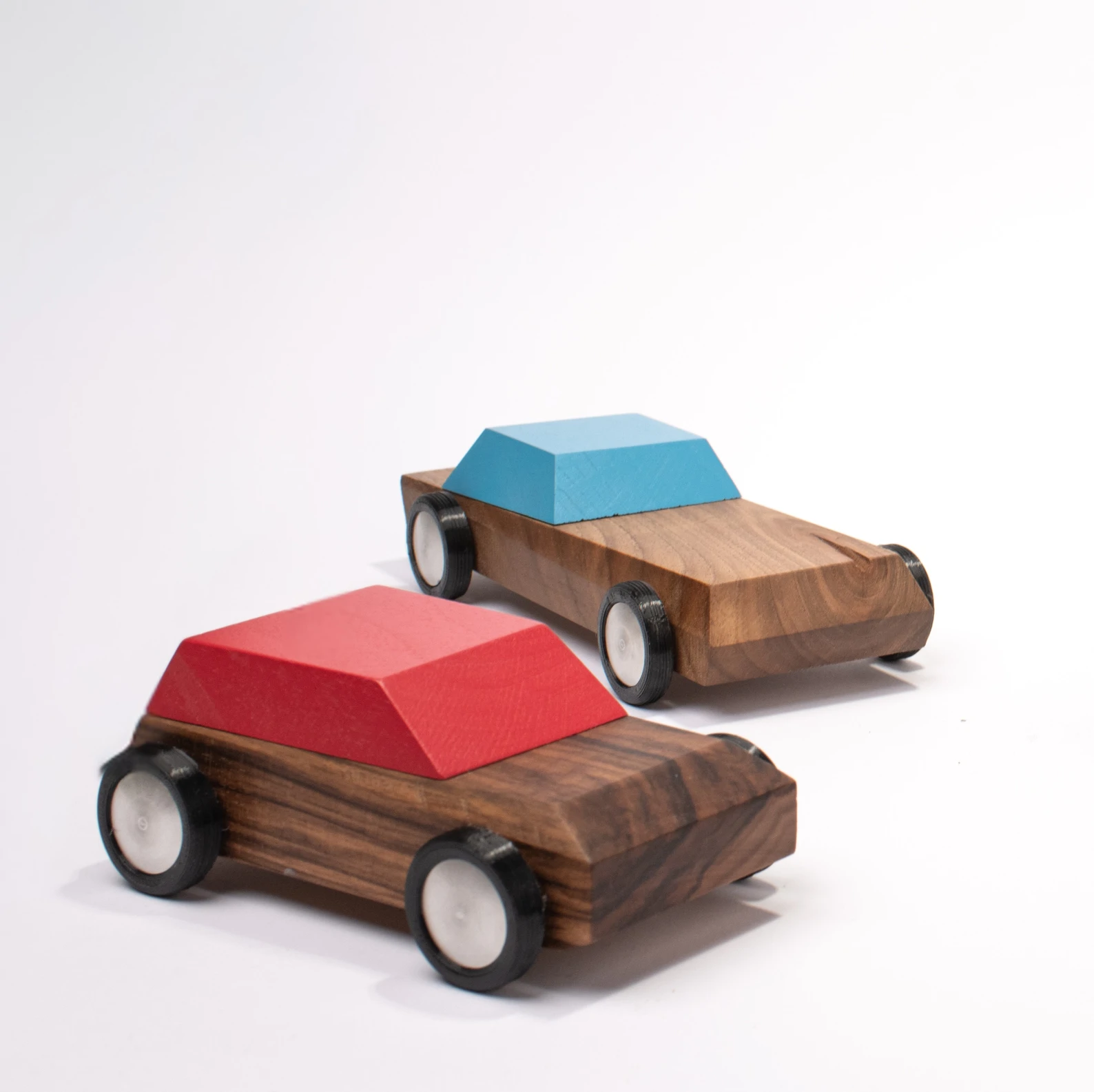 TOCHAK AUTOMOBIL