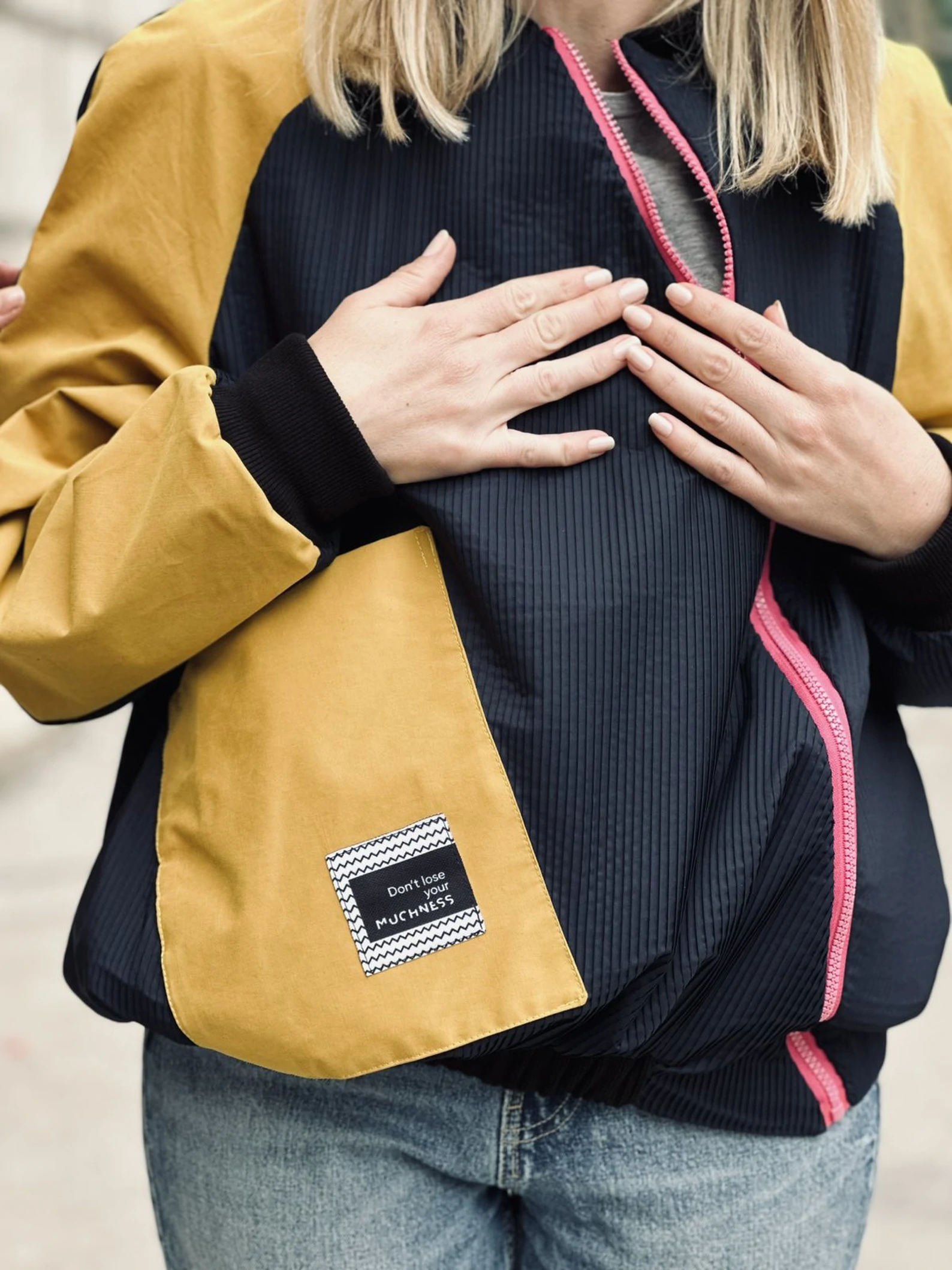 Muchness bomber jakna — slika 2