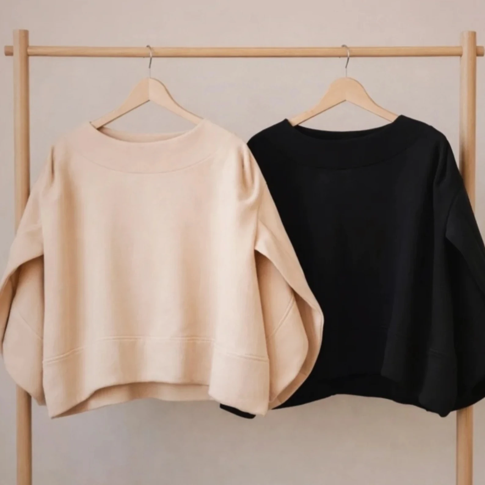 Calla Sweatshirt