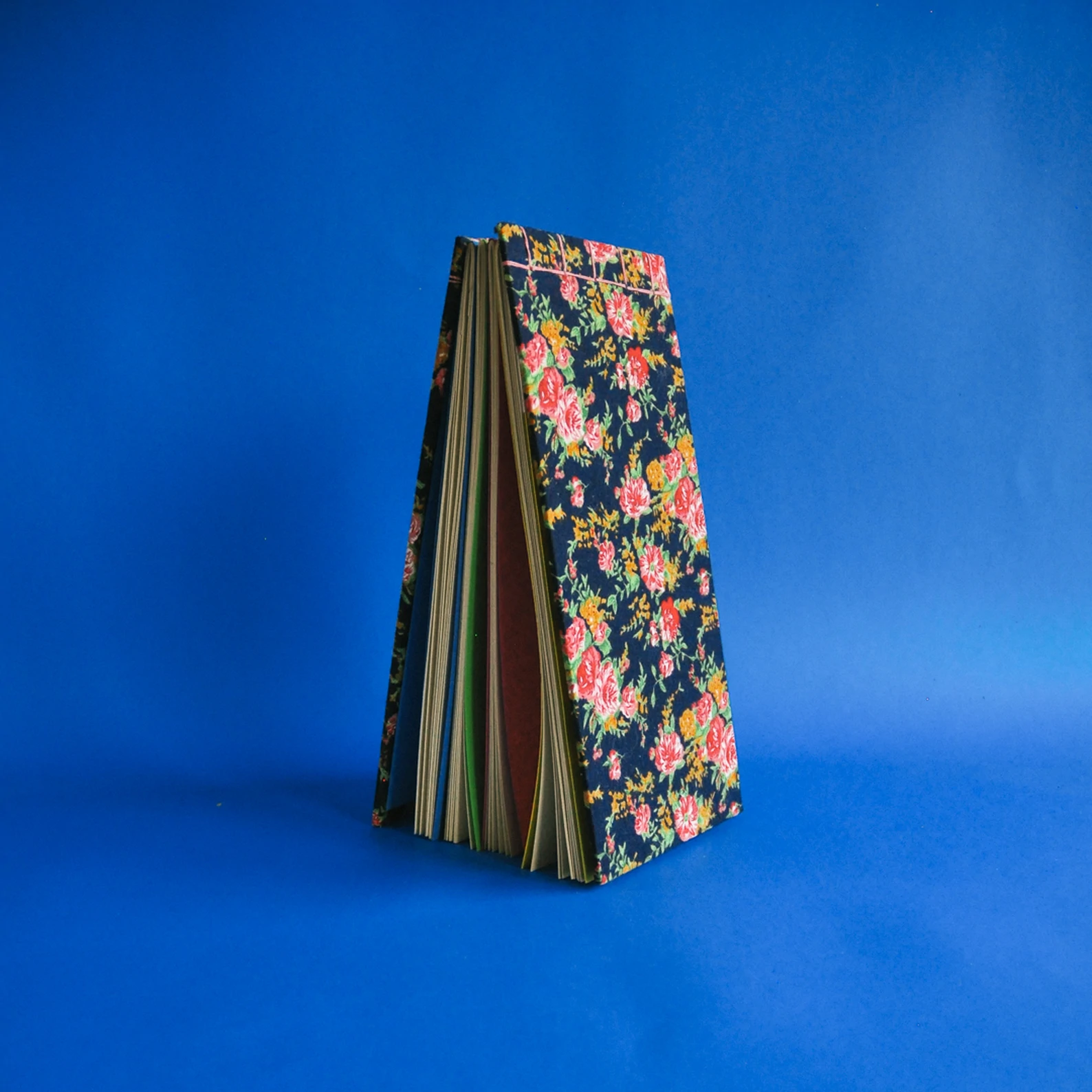Studio Tisa - zero waste sketchbook — slika 3