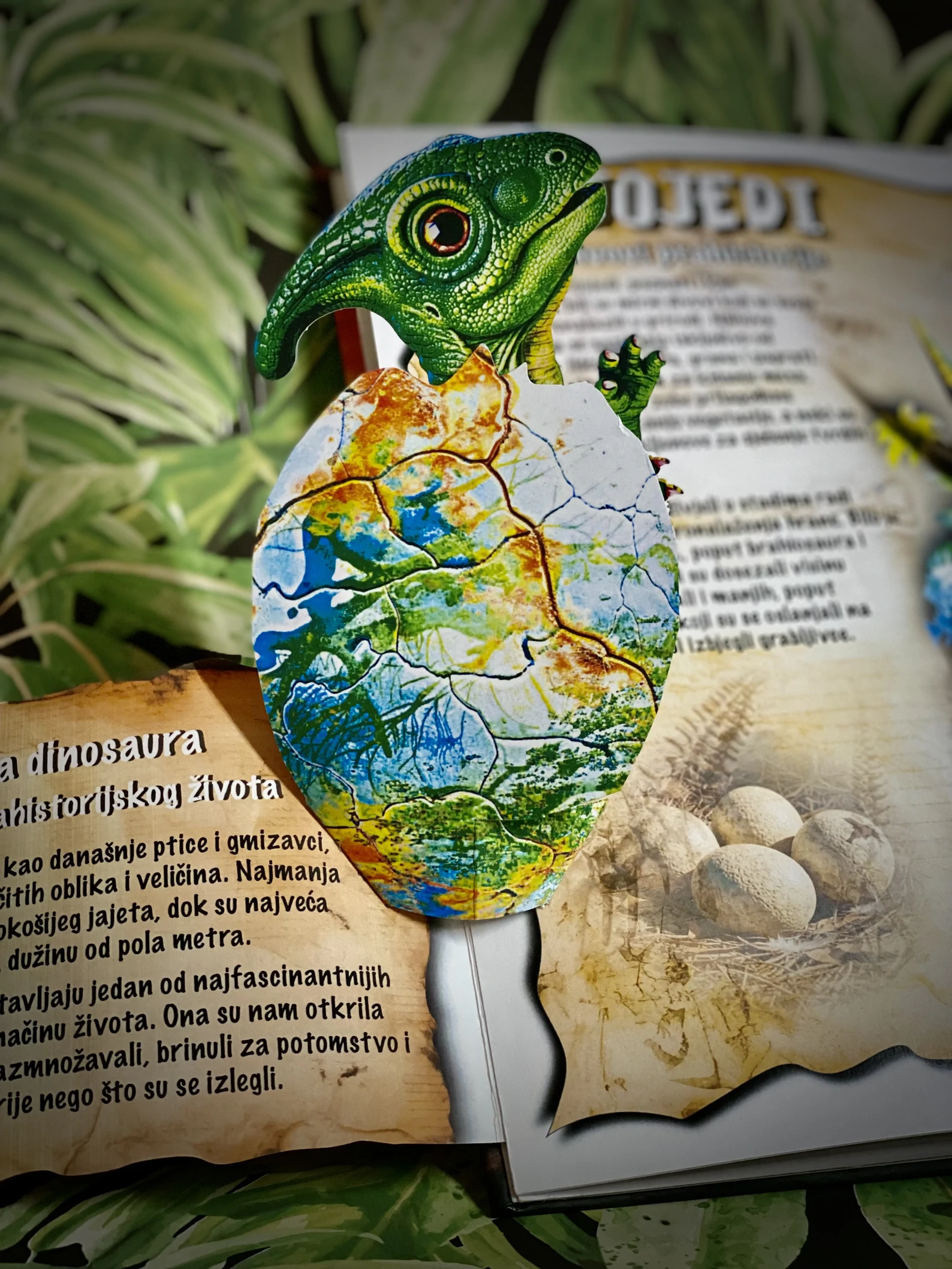  Knjiga DINOSAUR pop-up vodič kroz mezozoik — slika 3