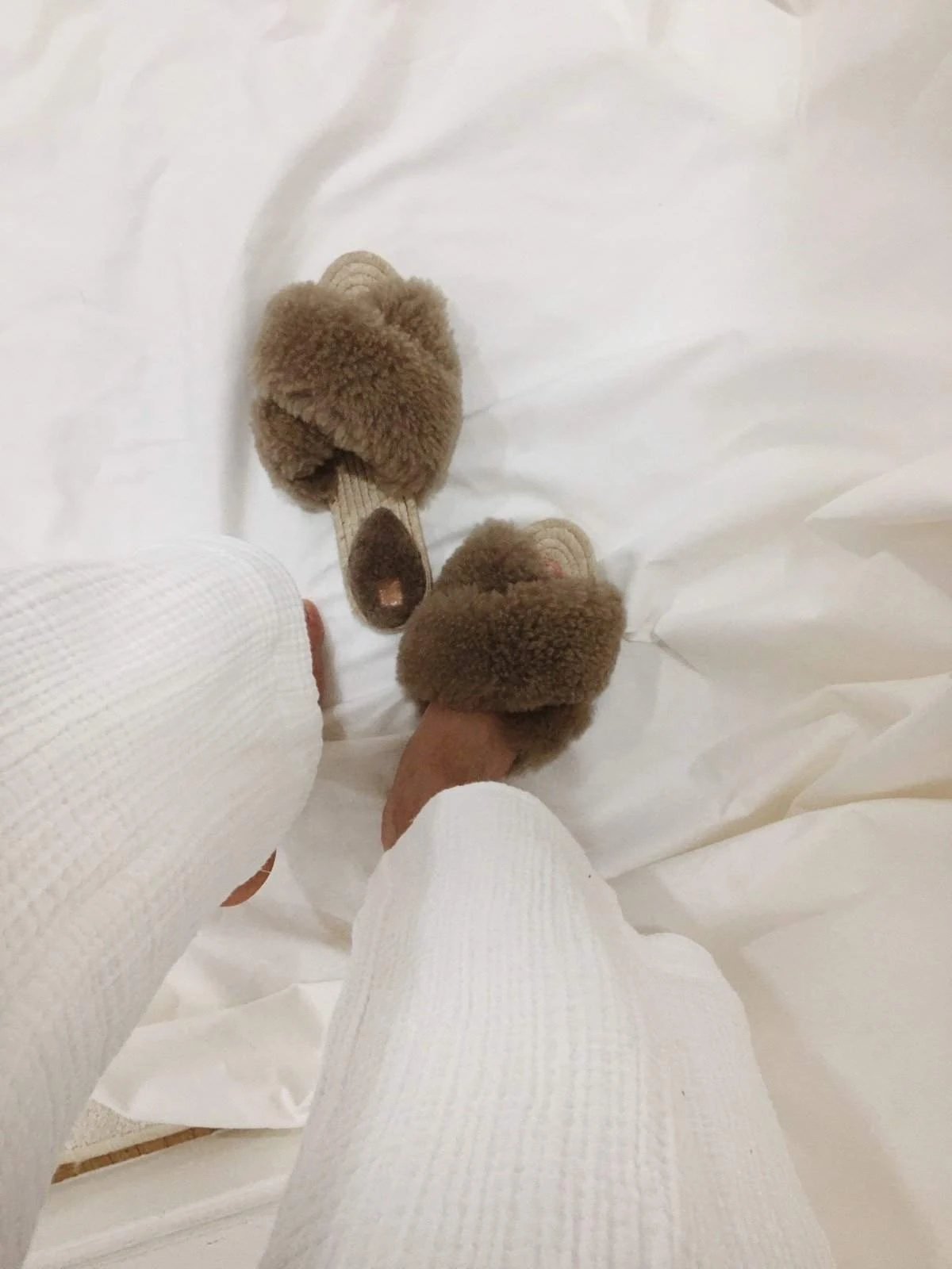 Teddy Sheepskin Slippers — slika 4