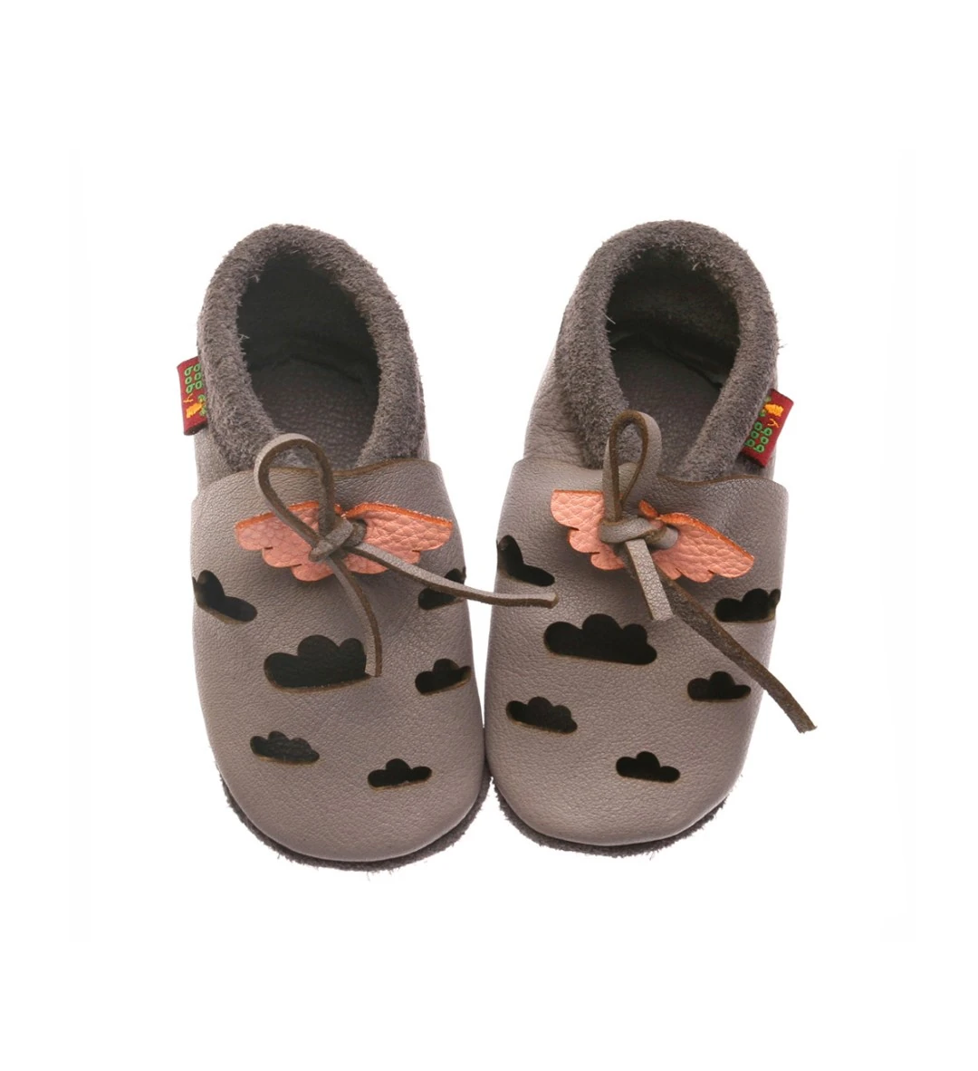 Super comfortable baby shoes, ideal for crawling, first steps and children up to 3 years old. Soft soles support natural feet development and barefoot walking. Made of genuine premium, vegetable-tanned leather, safe for child's bare feet. Cute small cuts  — slika 3