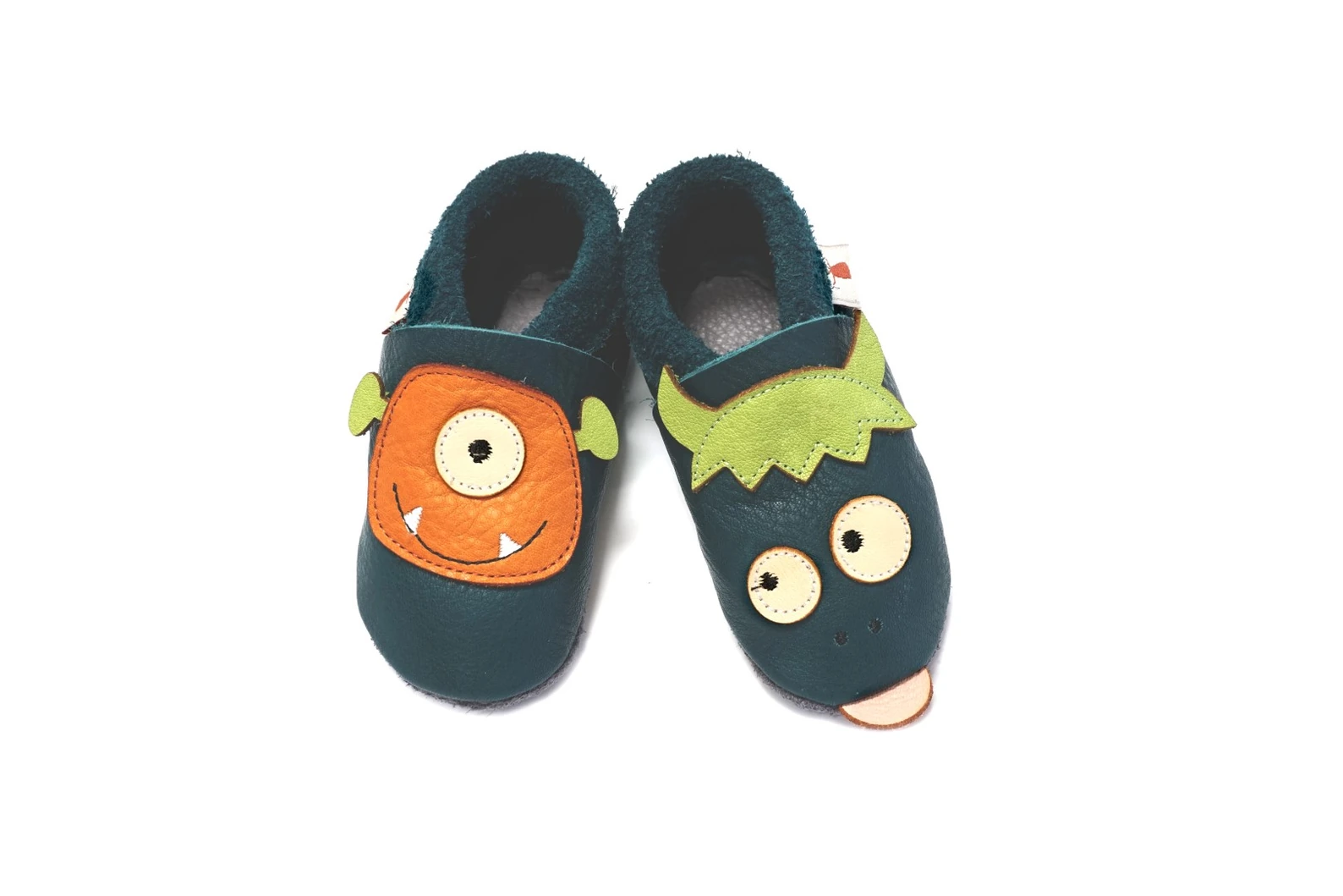 Super comfortable baby shoes, ideal for crawling, first steps and children up to 3 years old, with cute design that always cheers up your little ones. Soft soles support natural feet development and barefoot walking. Made of genuine premium, vegetable-tan — slika 3