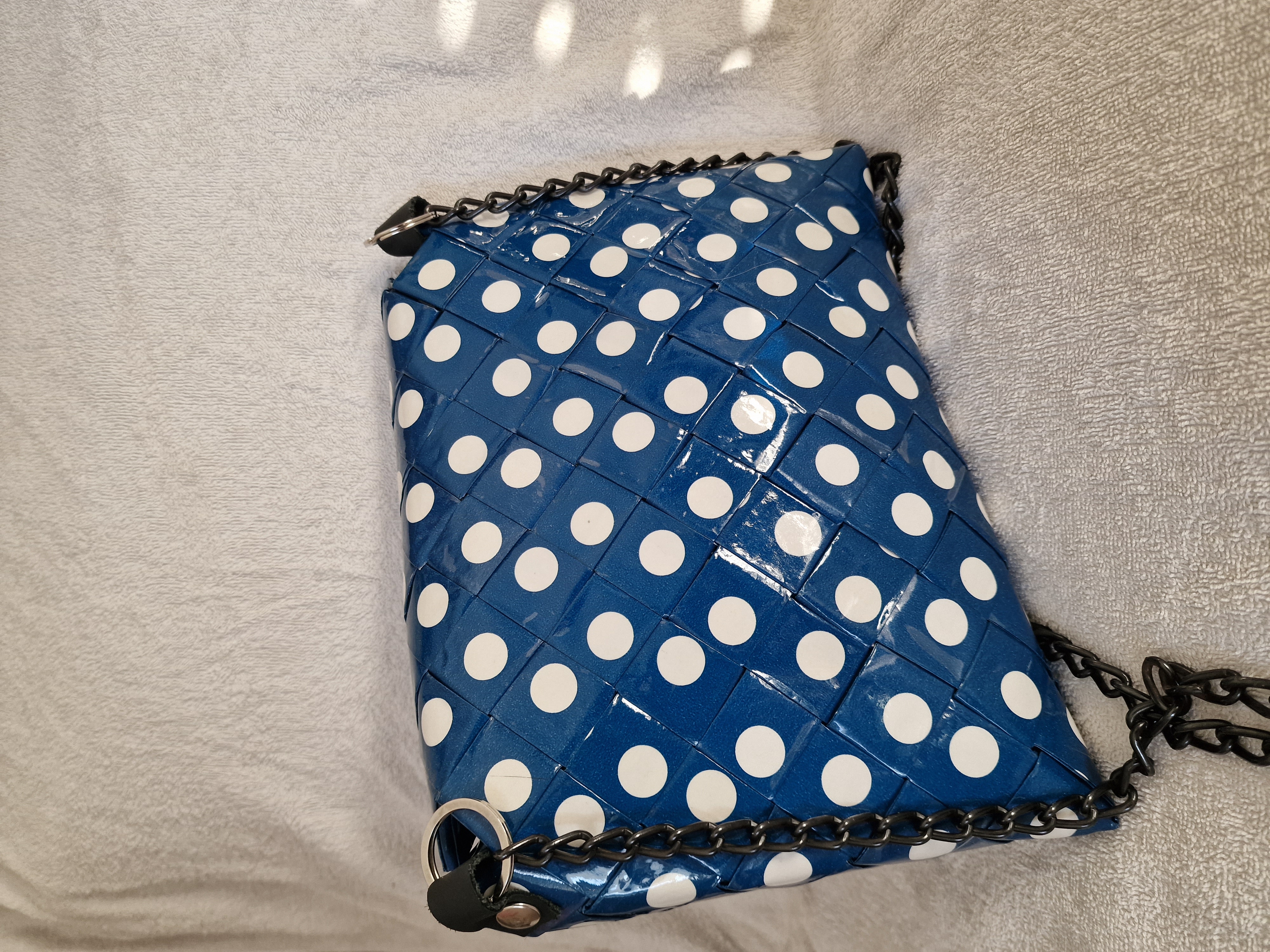 Plava torba sa tockama na preklop /Blue paper bag with dots and flap