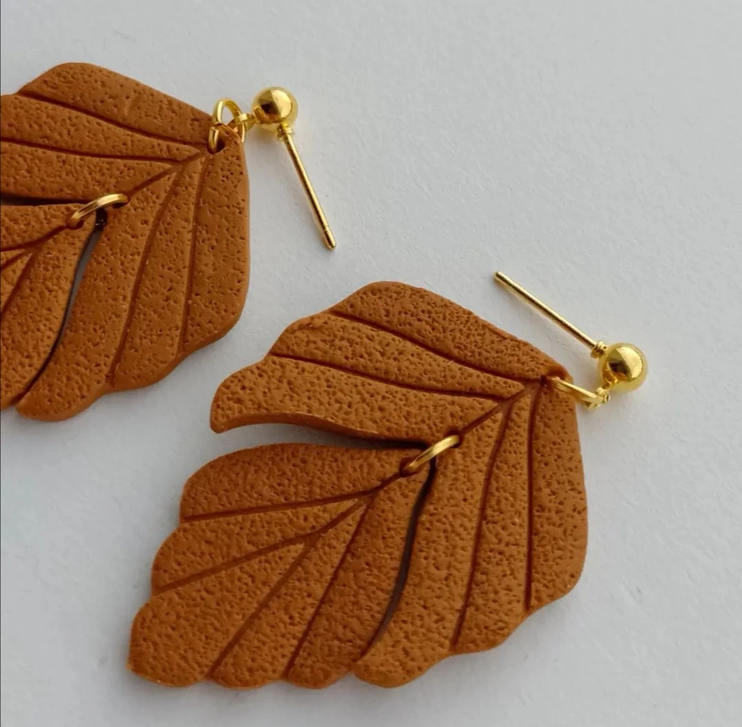 Bestseller "Leaf" viseće naušnice od polimerne gline