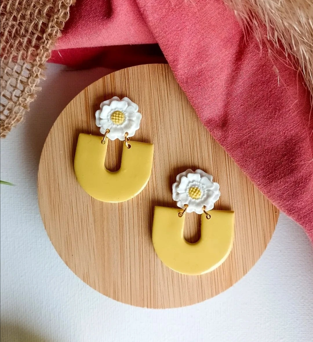 Daisy arch naušnice od polimerne gline