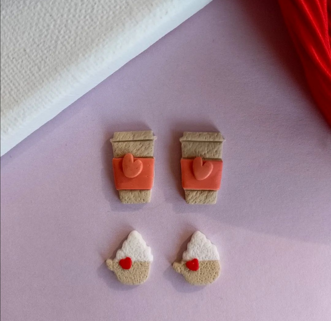 "Cup of love" mini studs naušnice 