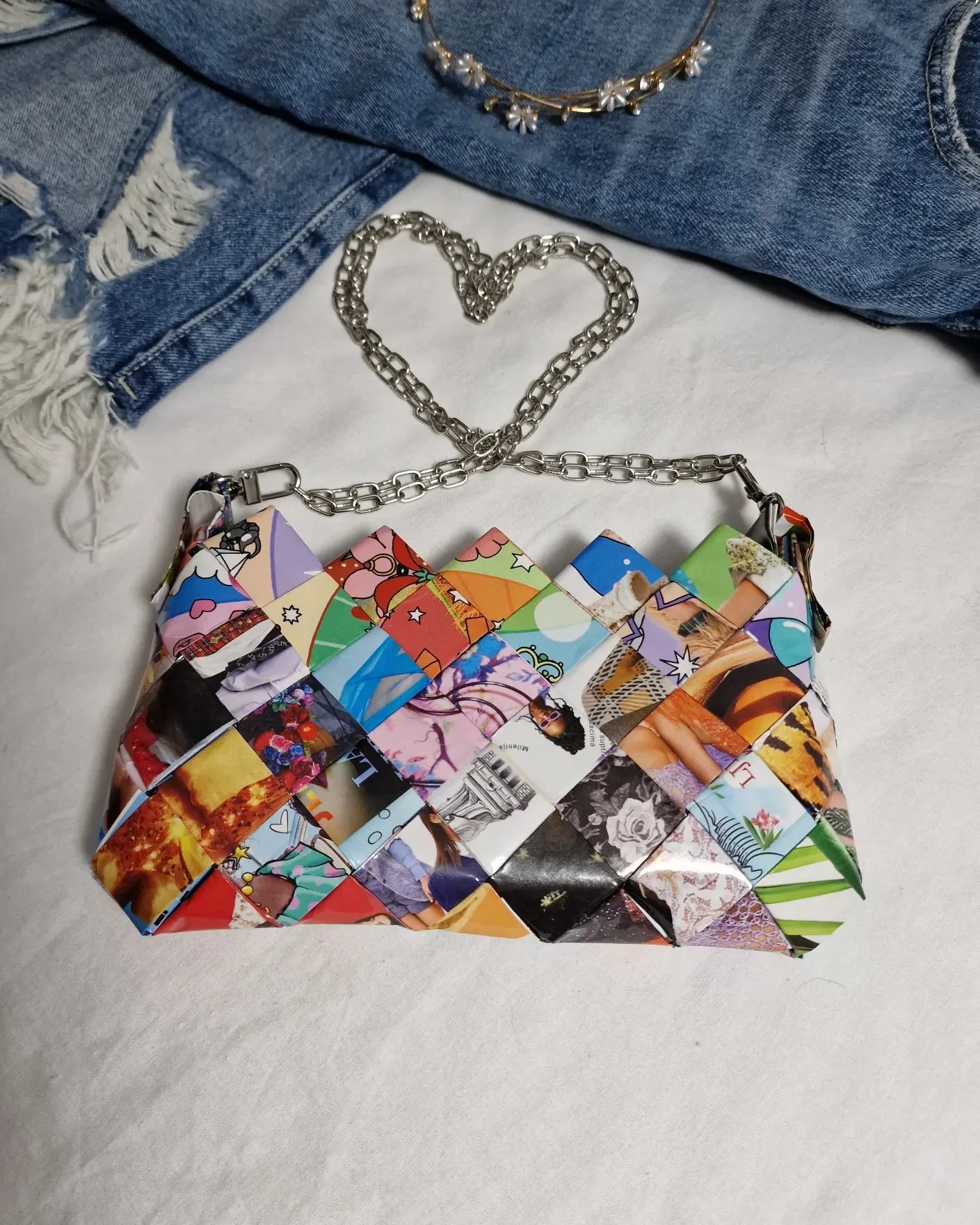Mala casopis torba od papira/ A small magazin bag — slika 2