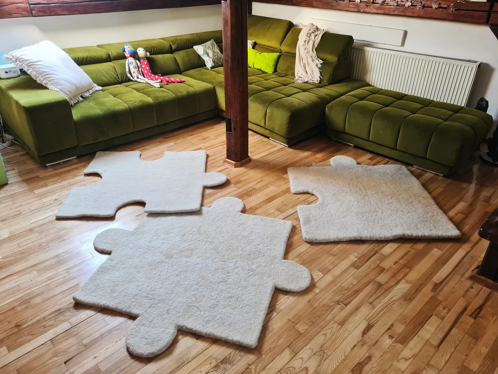 Vuneni tepih u obliku puzzle s 3 rupe u 1 glavom — slika 2