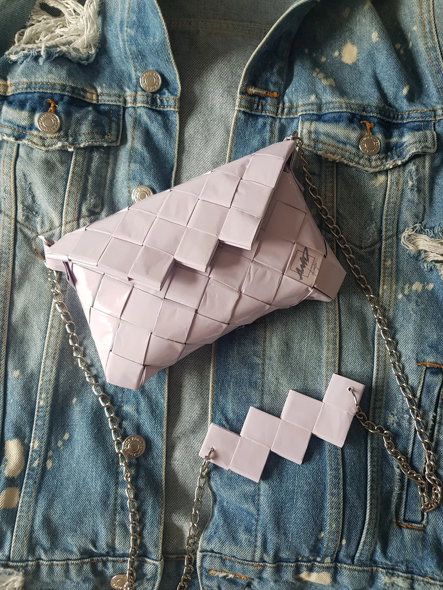 Mala lila  torba od papira/ A small paper bag — slika 2