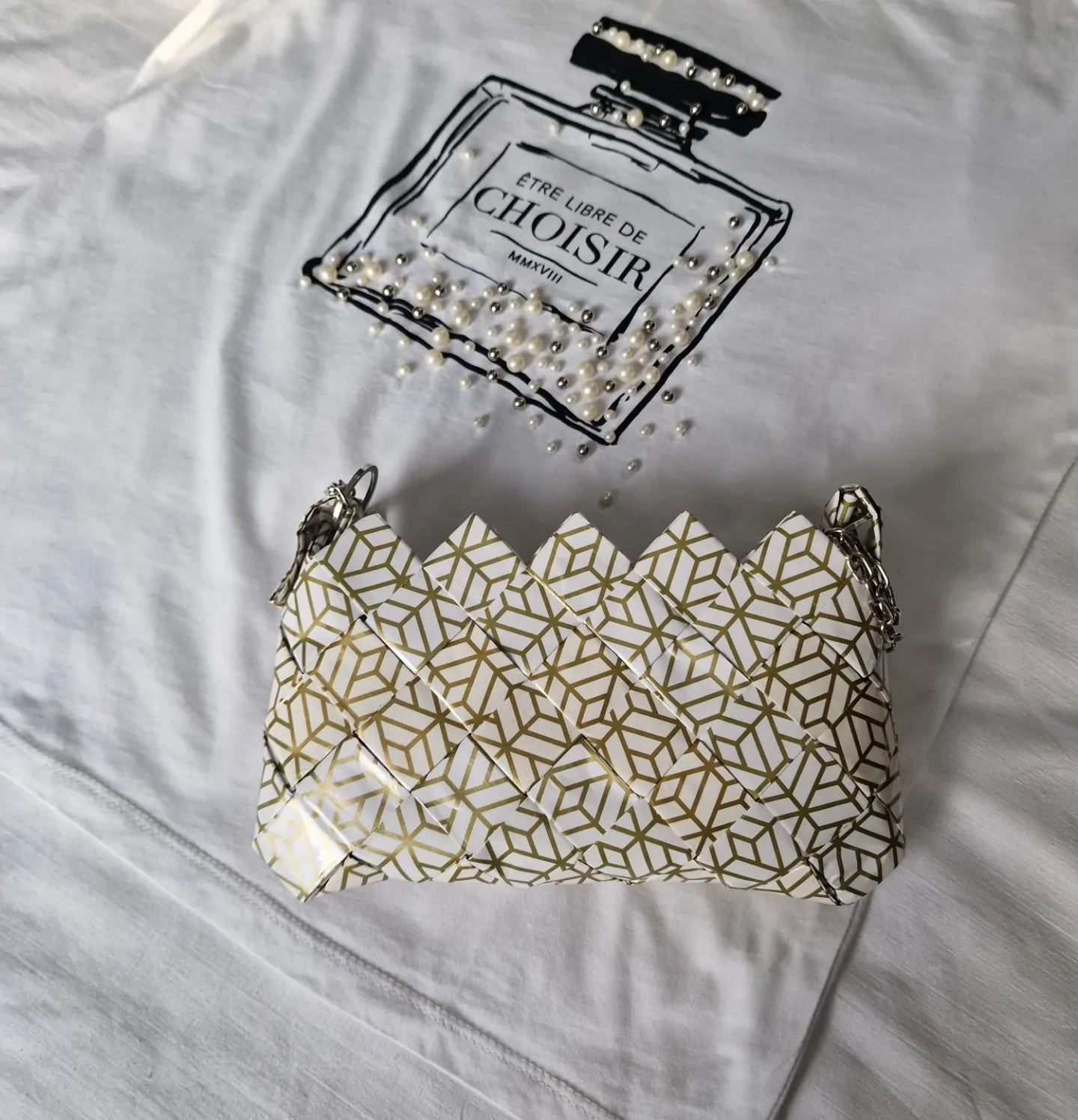 Mala torba od papira/ A small  paper bag — slika 7
