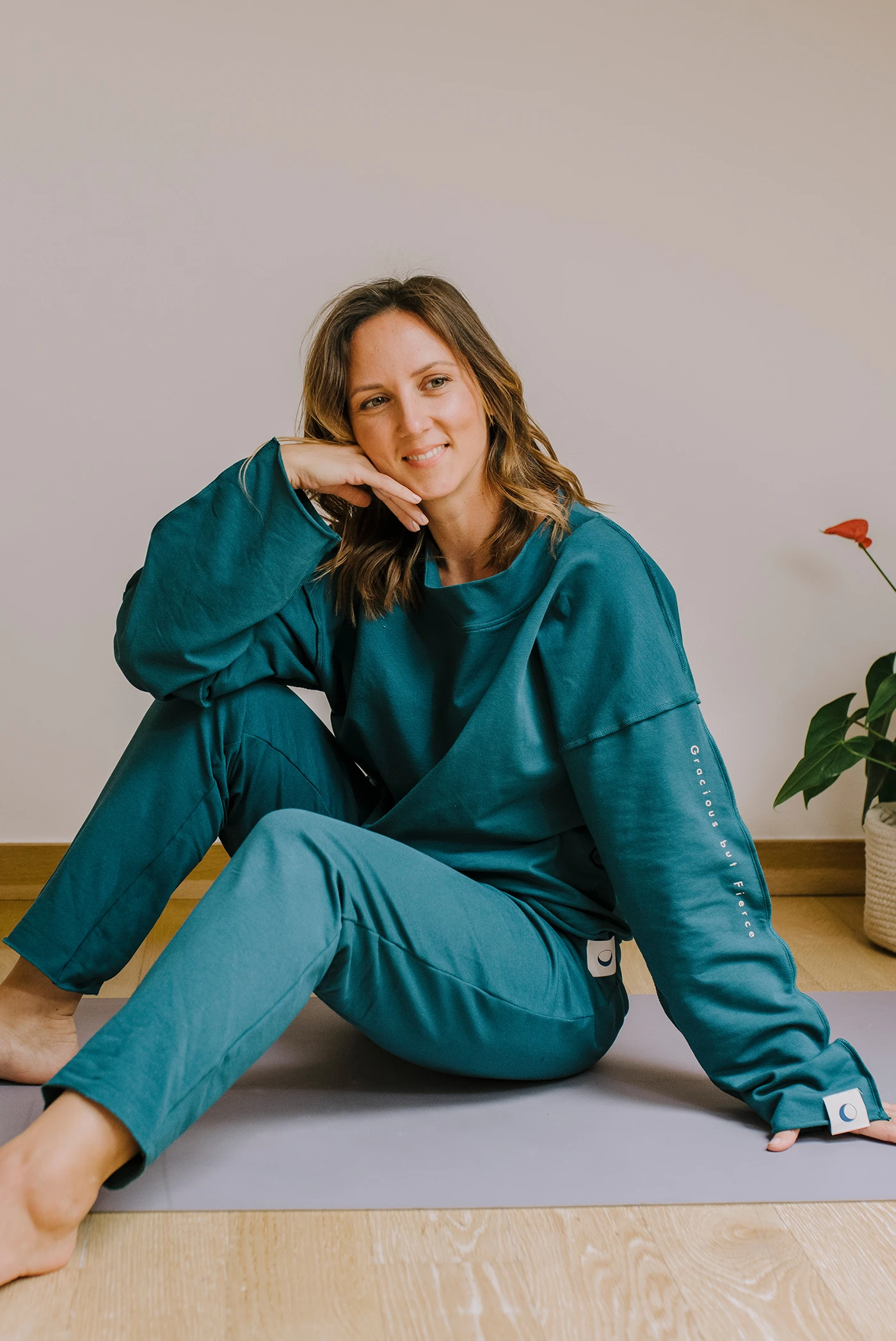 Fierce Sweatpants u zelenoj boji — slika 2